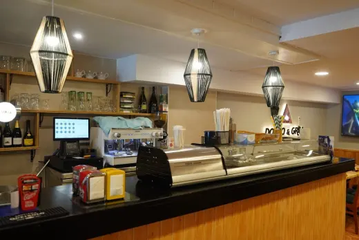 Dozho & Grill Restaurante