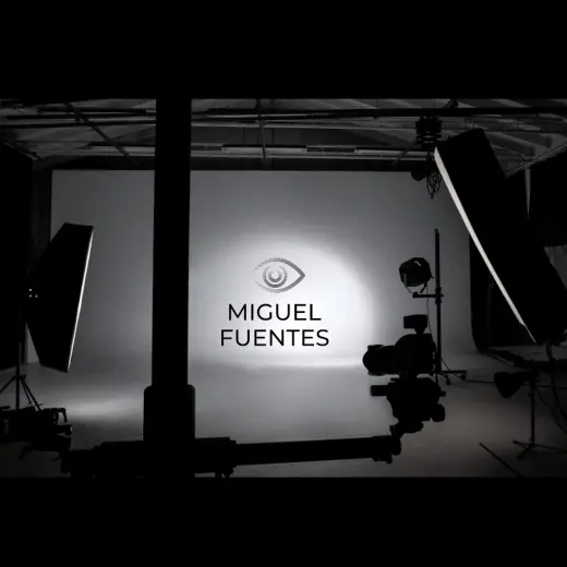 Miguel Fuentes - Estudio Fotografico y Plato Audiovisual