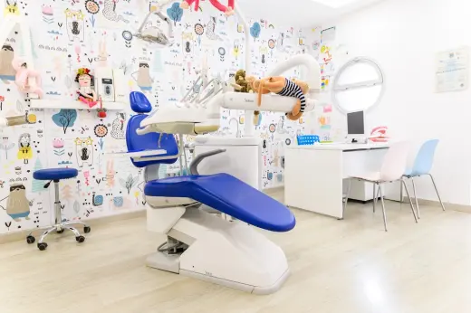 Clinica Dental Carla Carolina