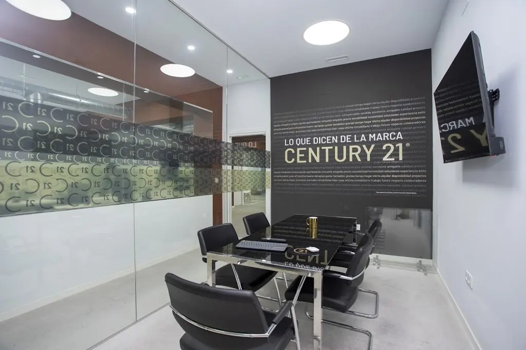CENTURY21 Ceres