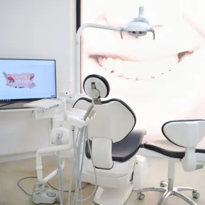 CLINICA DENTAL ROMAN