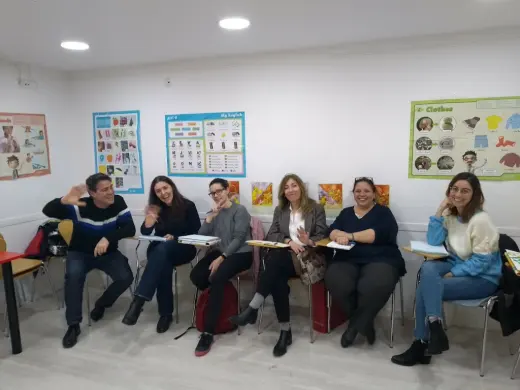 Escuela de Idiomas Barcelona | Comunica't