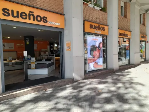 SUENOS DESCANS Barcelona, Rambla Guipuscoa | Tienda de Colchones y articulos de descanso