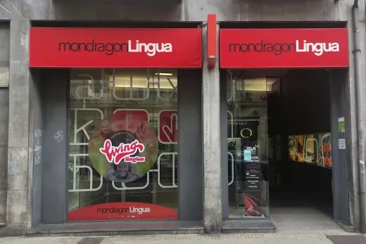 MondragonLingua | Academia de ingles y euskera en Vitoria-Gasteiz.