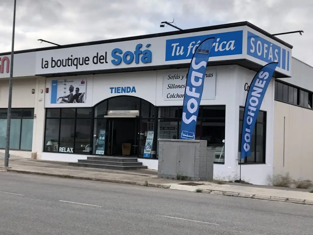 La boutique del sofa de Yecla