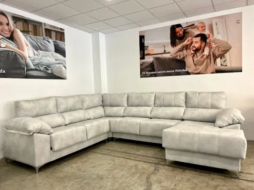 Sofas y Decoracion Curri