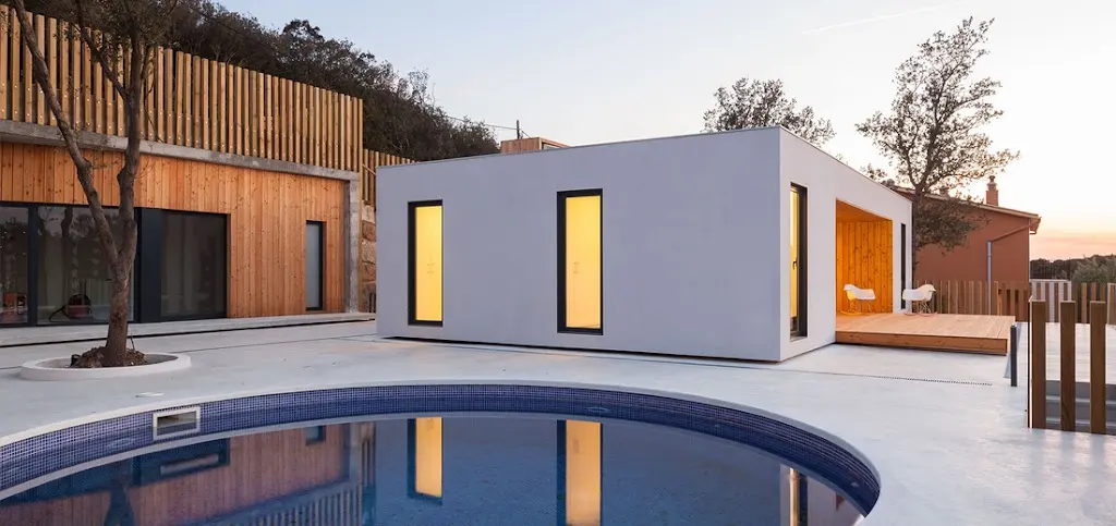 Genial Houses