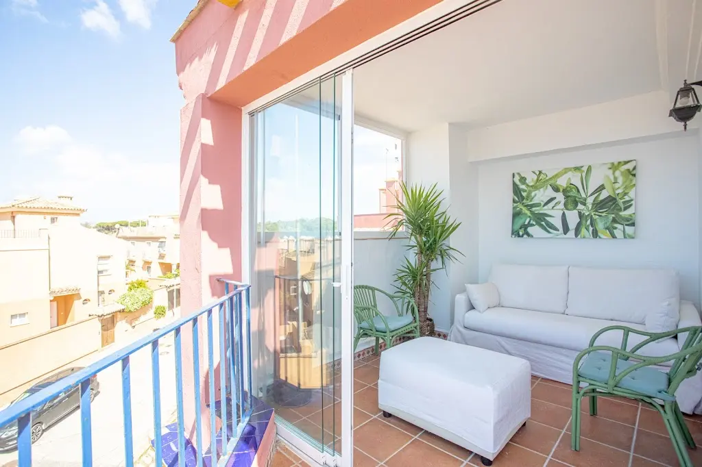 Wehost costaluz - Elizabeth Ledezma - Gestiones Inmobiliarias
