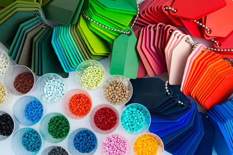 Fabrica de plastico por inyeccion y termoconformado | PLASTICAL SL