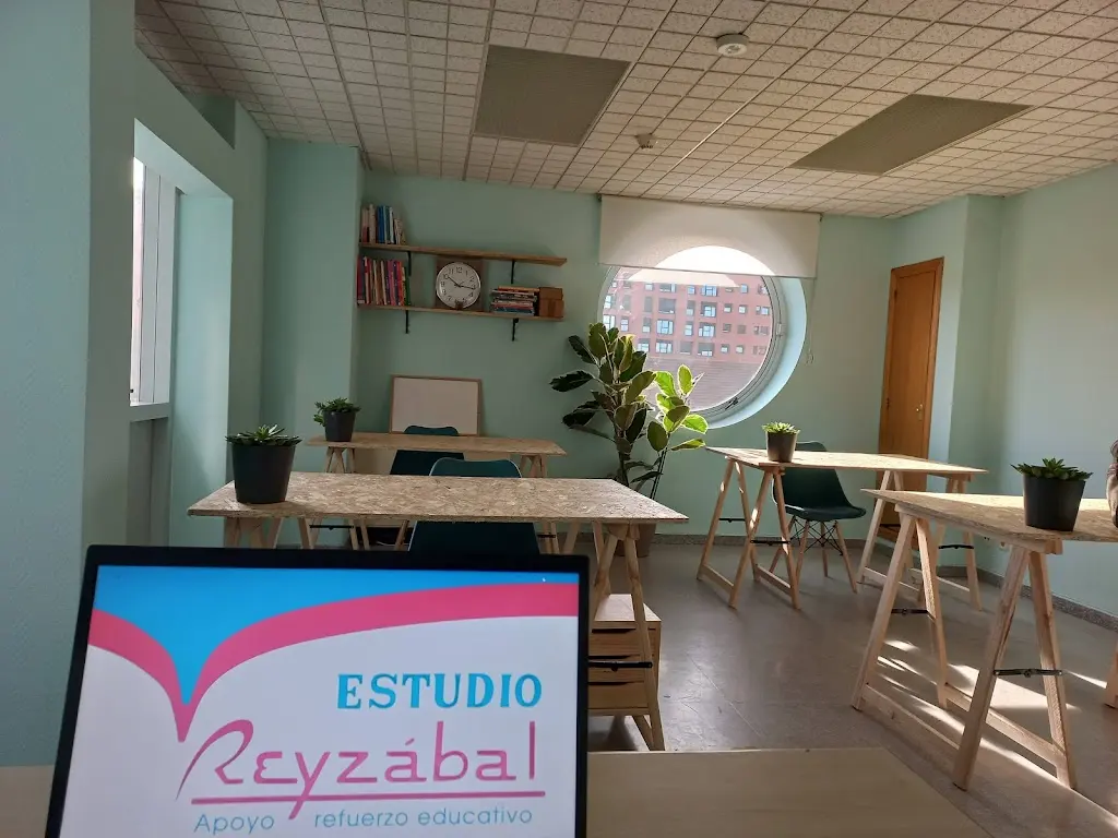 Estudio Reyzabal