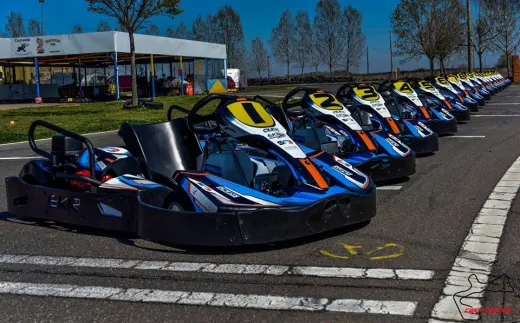 FABRICA KART RACING
