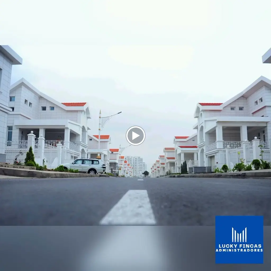 Lucky Fincas Administradores y Allianz agencia PMR