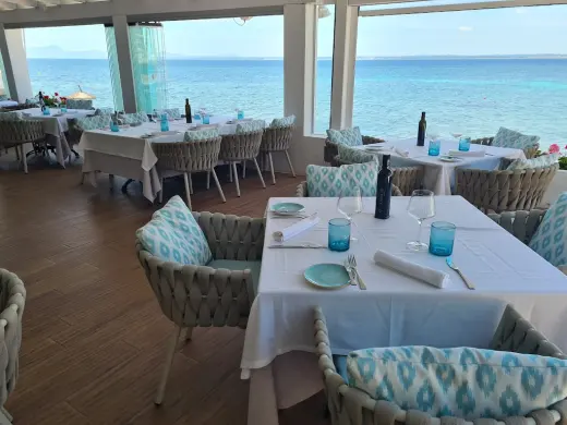 La Terraza l Restaurante puerto de Alcudia