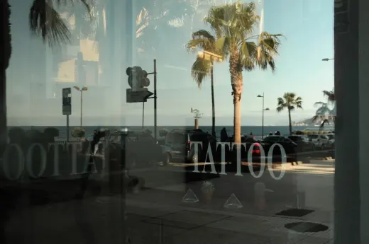 Dr. Jekyll Tattoo & Piercing Studio