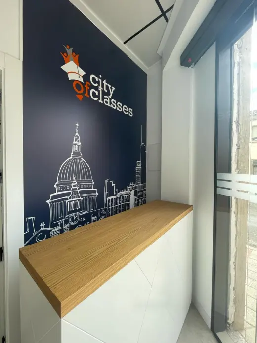 Clases de Ingles para empresas - Academia de Ingles - City of Classes