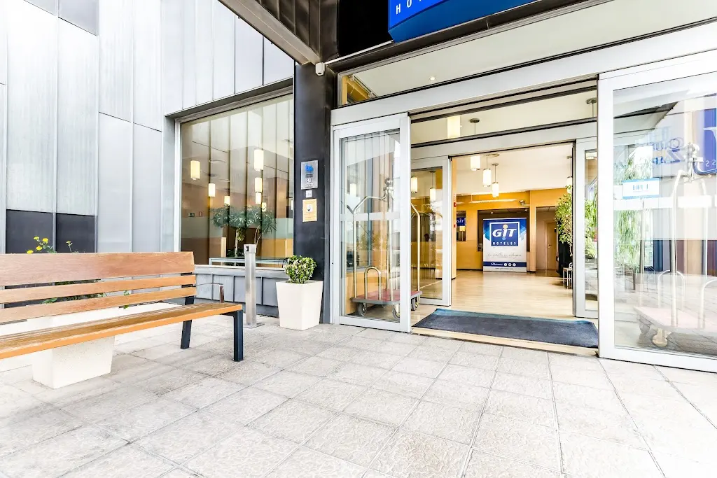 Hotel YIT Ciudad de Zaragoza