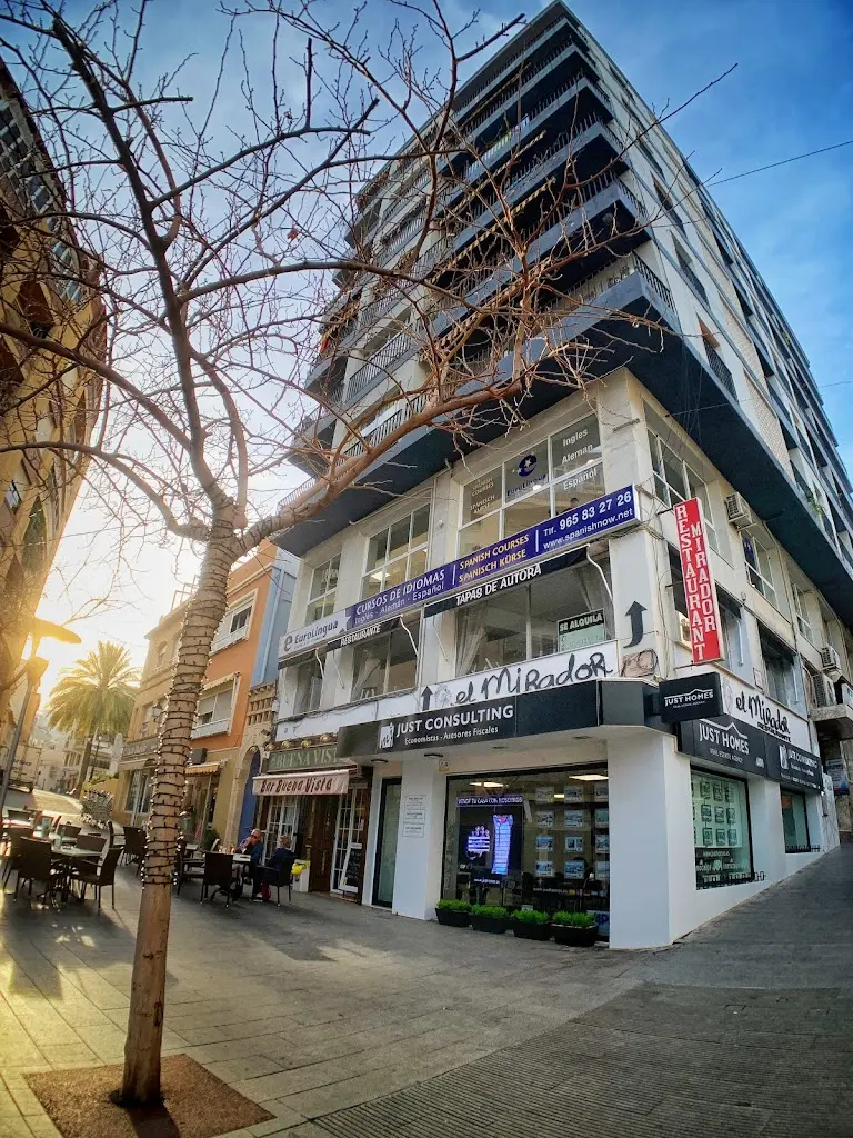 EuroLingua School