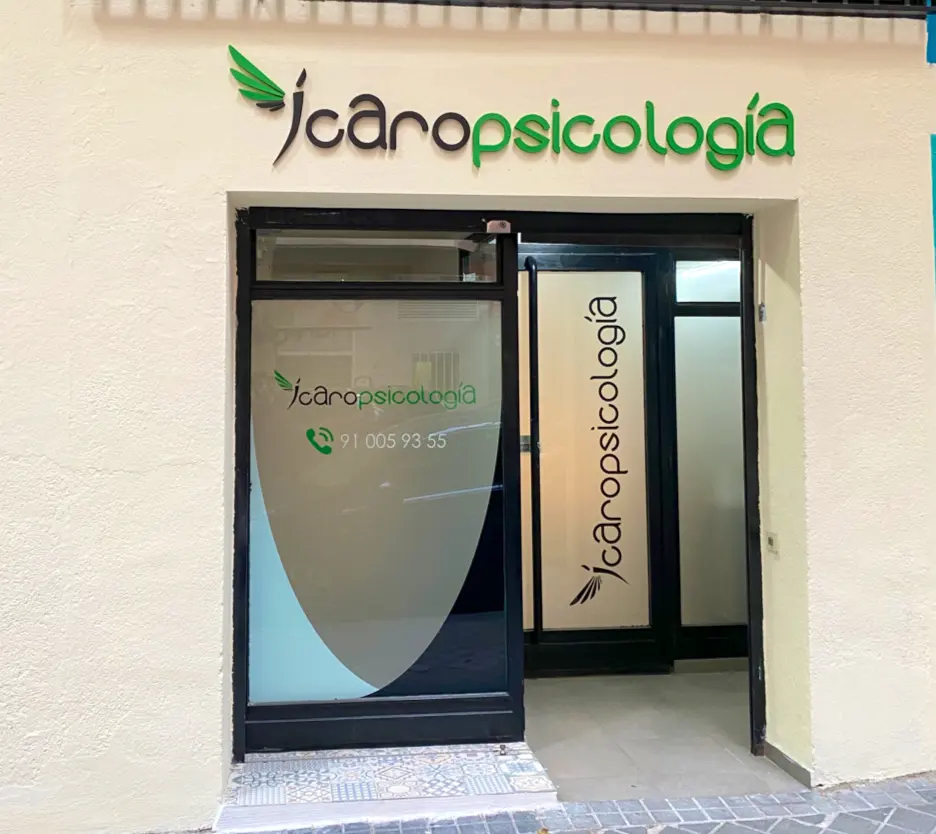 Icaro Psicologia | Psicologos Expertos en Ansiedad, Estres, Terapia de Pareja, EMDR, Psiquiatra en Madrid