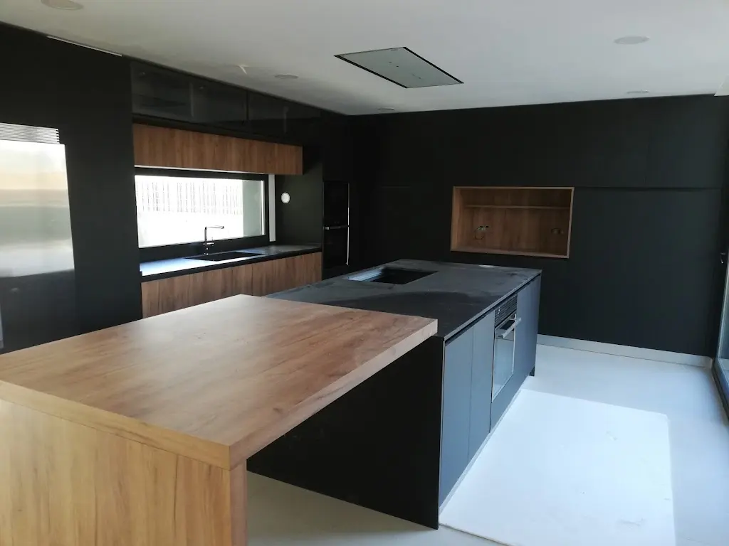 CONSTRUCCIONES BUILDING MARVAL S.L