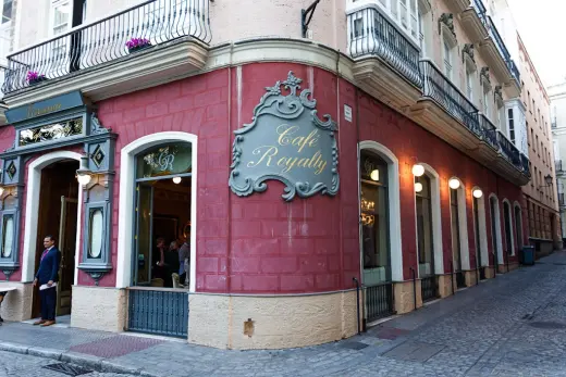 Restaurante Cafe Royalty - Restaurantes en Cadiz