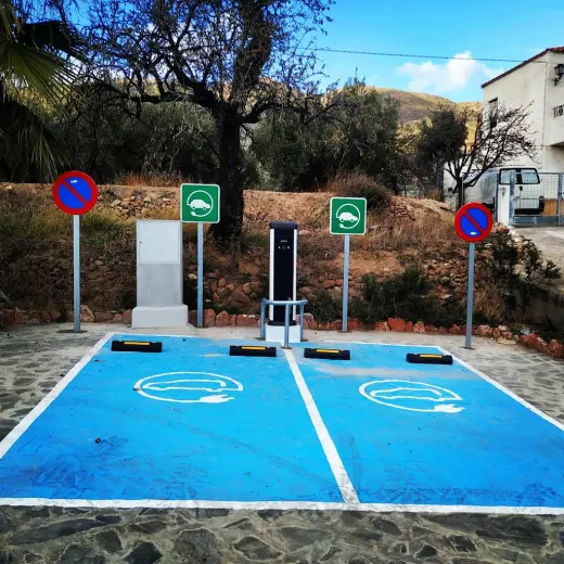 DVIAL TRAFFIC - Senales de Trafico y Balizamiento
