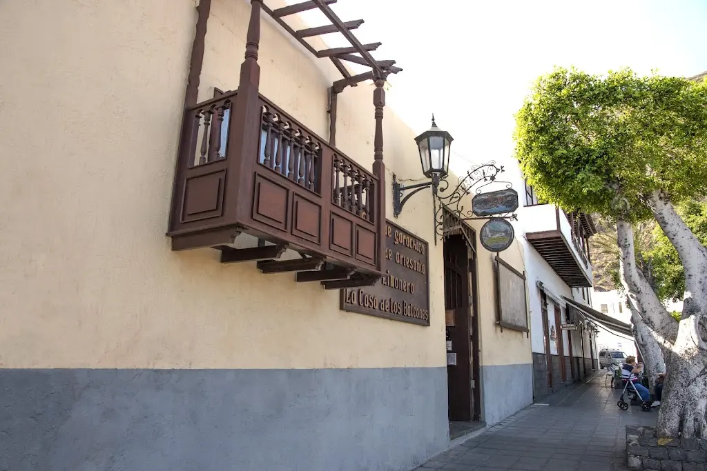 Tienda Casa de Los Balcones (Centro Artesanal El Limonero)