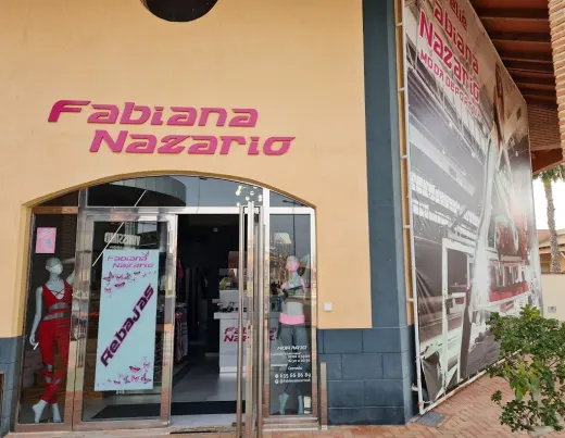 Fabiana Nazario. Tienda de Ropa Deportiva para Mujer