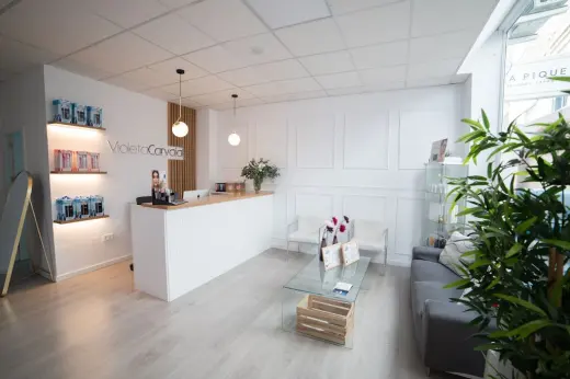 Violeta Carvajal Centro de Maquillaje y Estetica