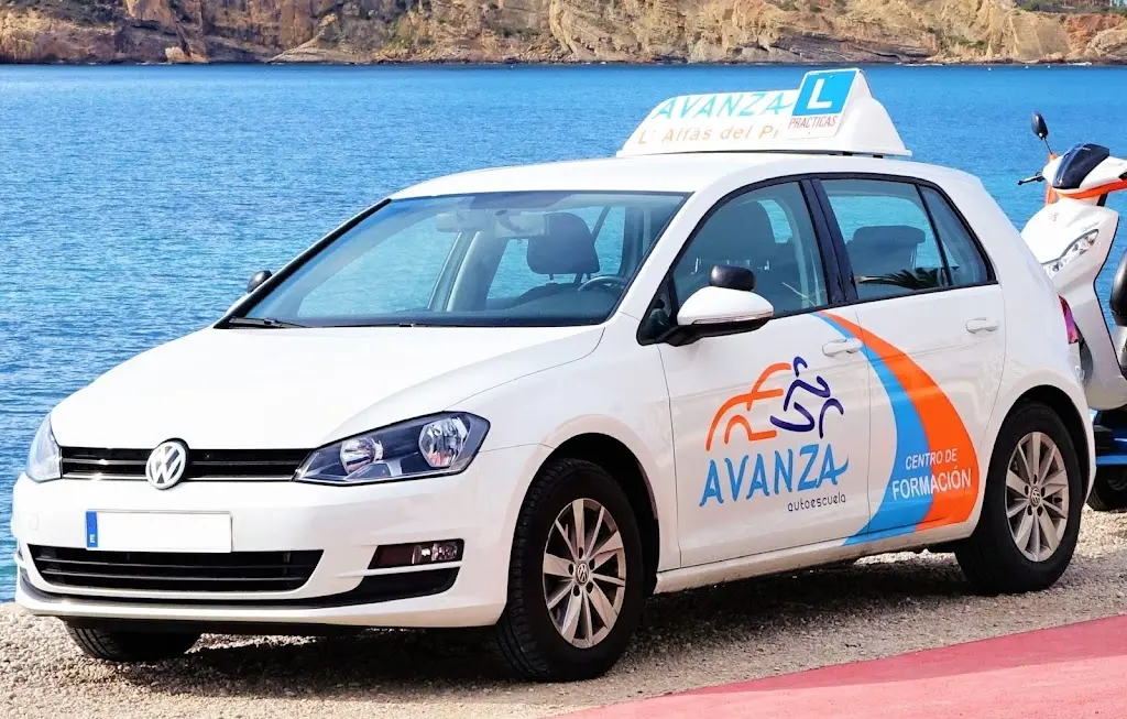 Autoescuela Avanza