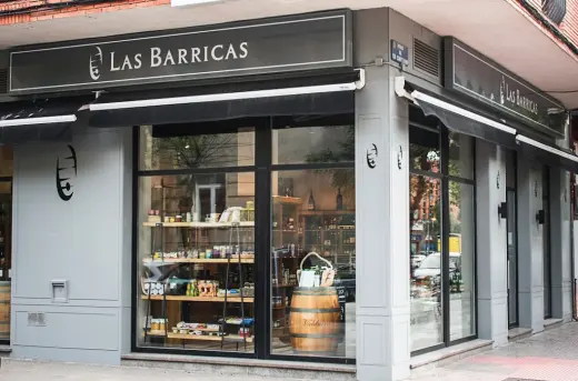 Vinoteca Delicatessen Las Barricas