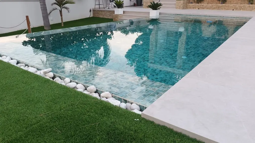 Tito - Casa, Jardin y Multiservicios - ReformJardin
