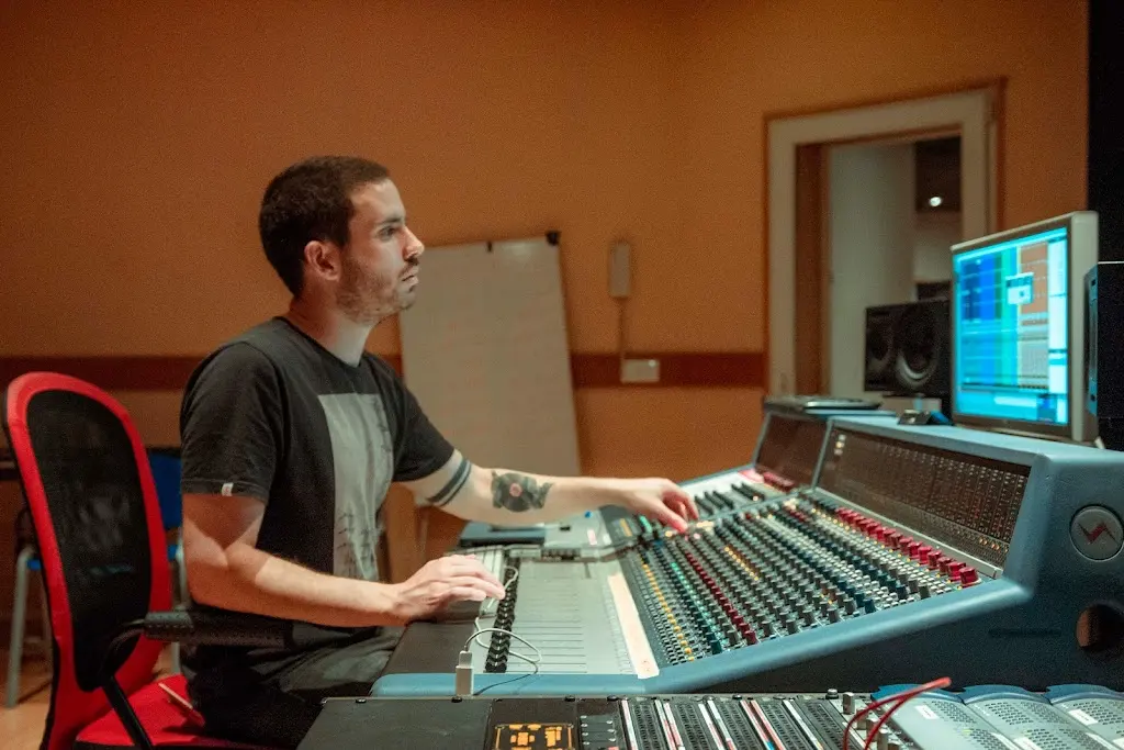 Millenia Estudios