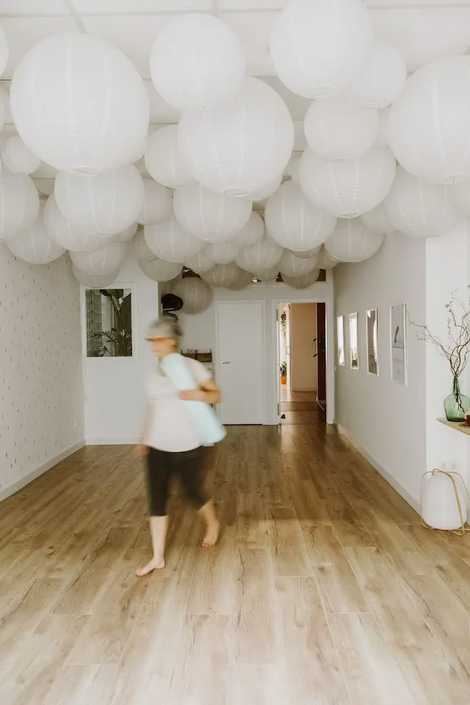 Alenar | Espacio de bienestar: yoga, creatividad y naturaleza en Vilanova i la Geltru