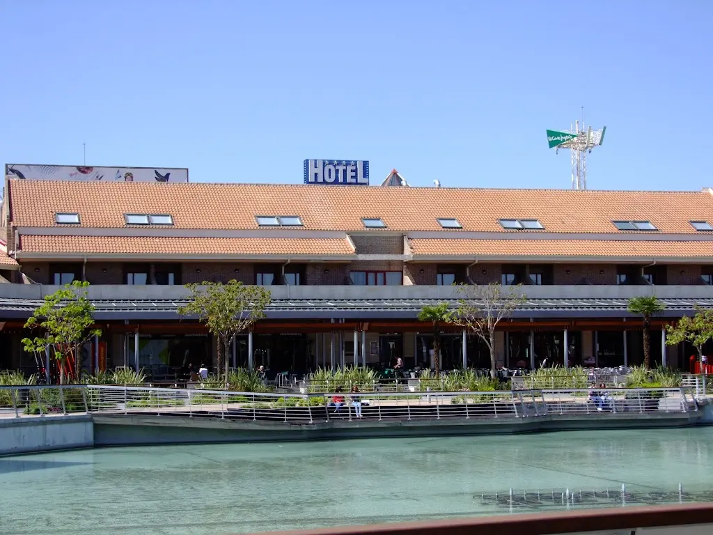 Hotel Parquesur