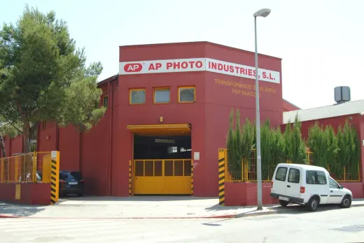 AP Photo Industries Central