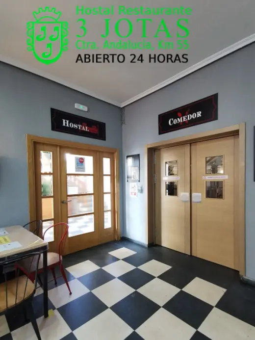 Hostal Restaurante 3 Jotas
