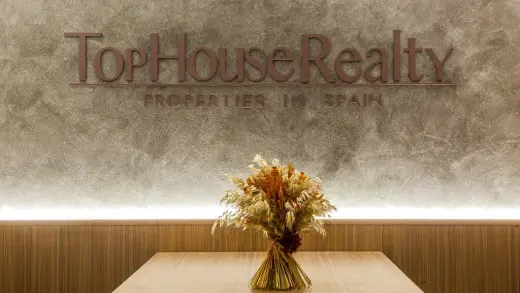 Top House Realty