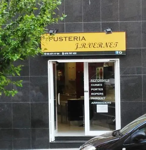 Fusteria JR Vernet - Reformes i mobiliari a mida de cuines, banys i parquet