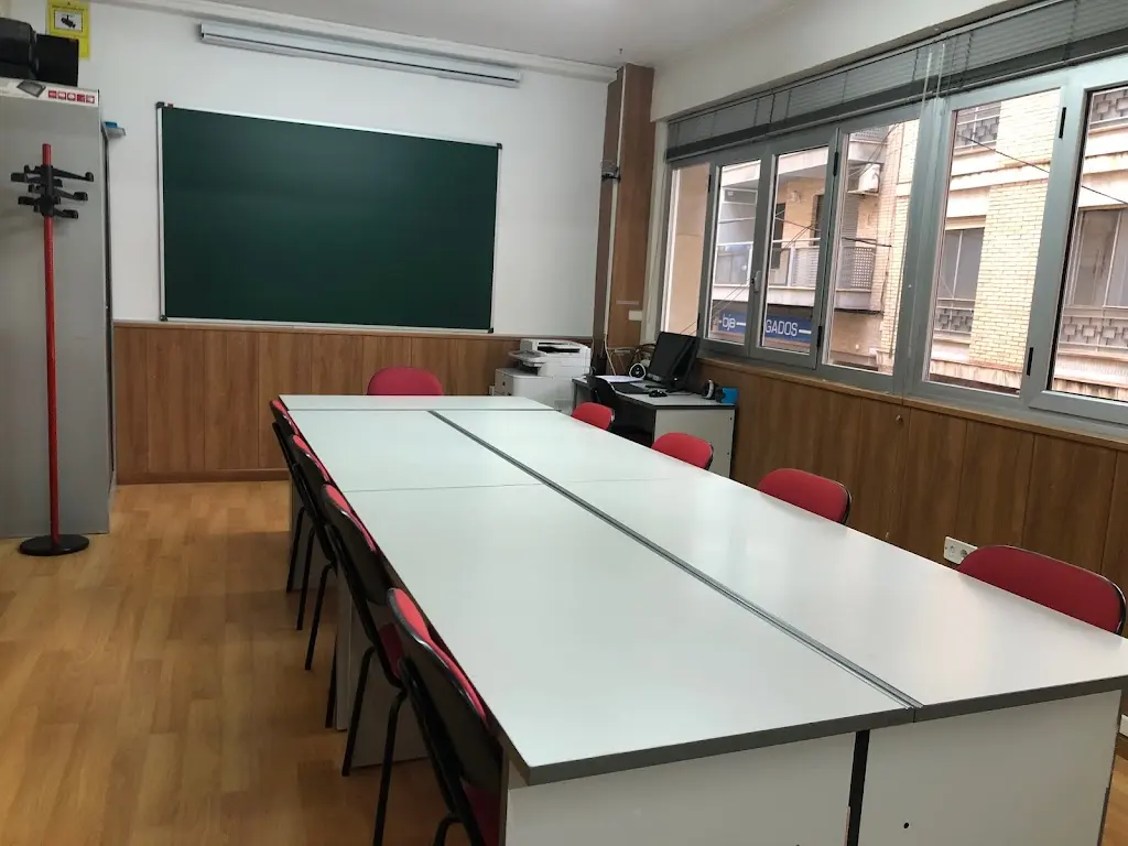 Academia Perez de Lema