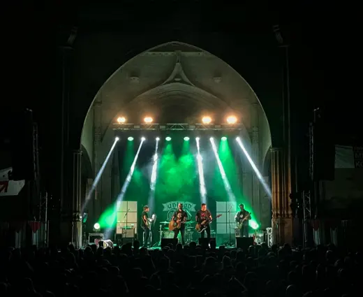 ARIMA SOINUA ETA ARGIZTAPENAK S.L.L.(SONIDO-ILUMINACION)