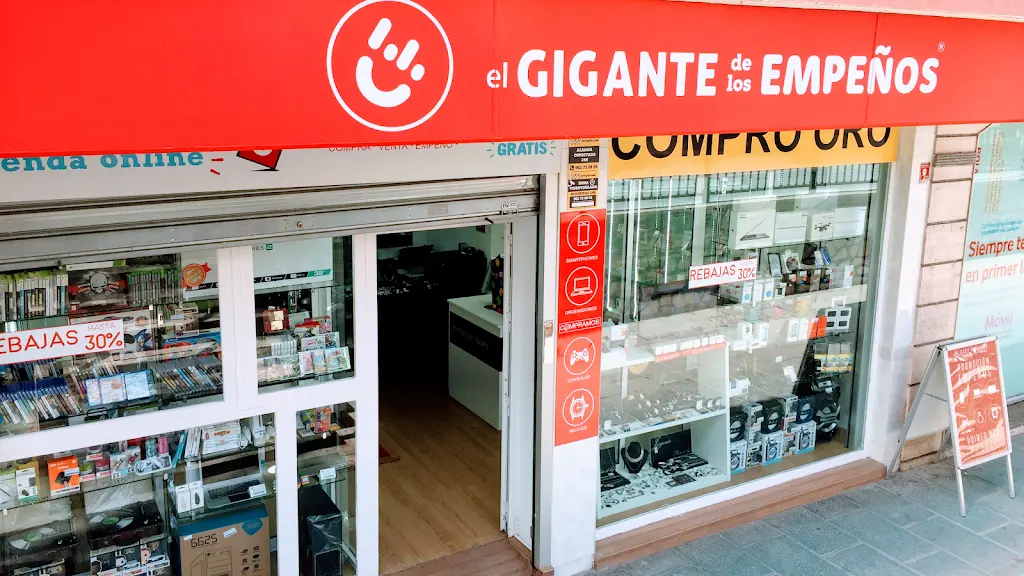 El Gigante De Los Empenos