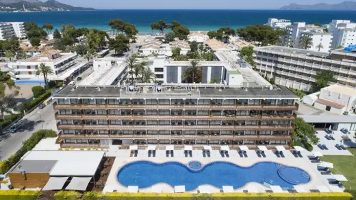 Las Gaviotas Suites Hotel