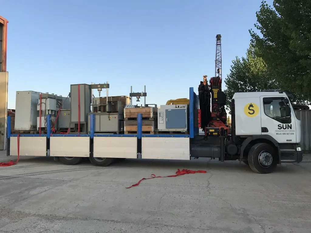 SUN Transportes y Gruas | Gruas en Sevilla - Transportes y Elevaciones