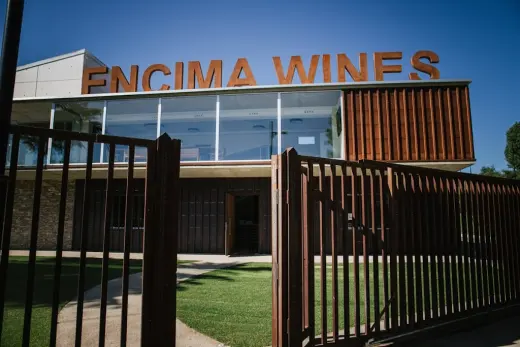 BODEGA ENCIMA WINES