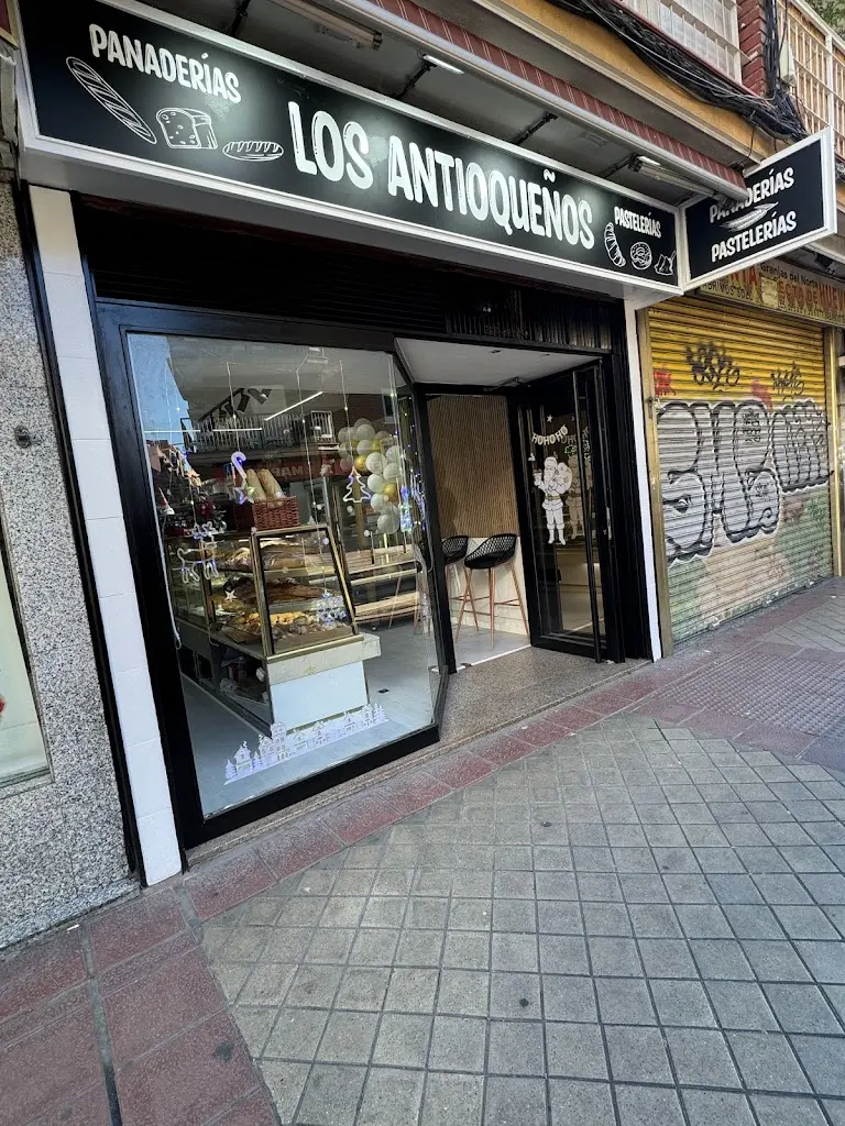 PANADERIAS Y PASTELERIAS LOS ANTIOQUENOS