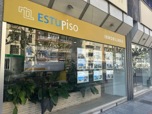 Estupiso Inmobiliaria Leon - Vende o compra tu casa sin estres
