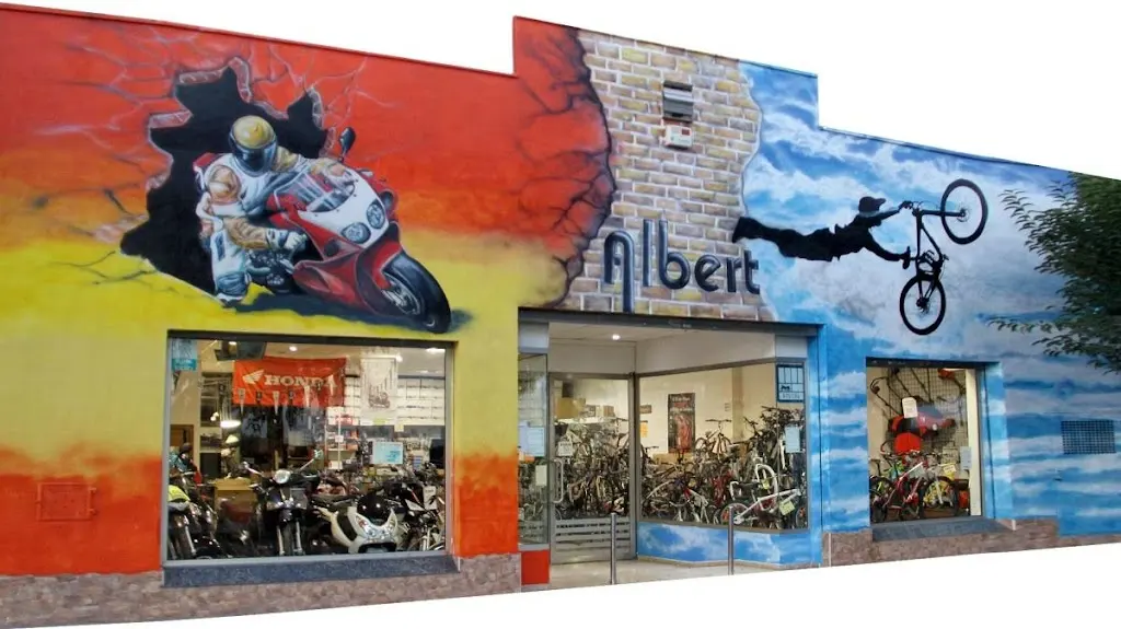 Albert Motos Bicicletes, S.L.