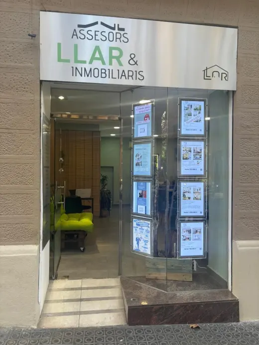 LLAR ASESORES INMOBILIARIOS