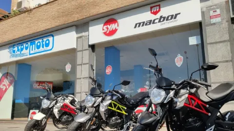 Tienda y taller de motos en Granada | Expomoto Granada